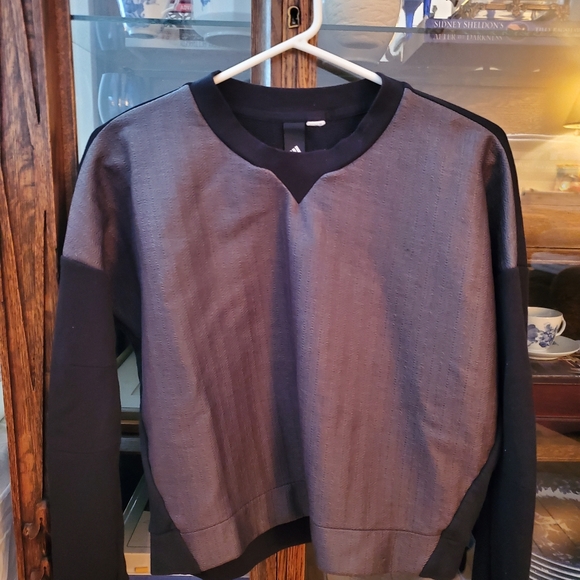 ADIDAS WOMEN'S CROP TOP - Picture 10 of 10